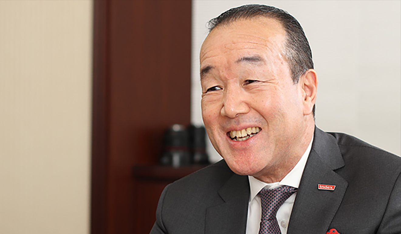 代表取締役社長 植村 公一